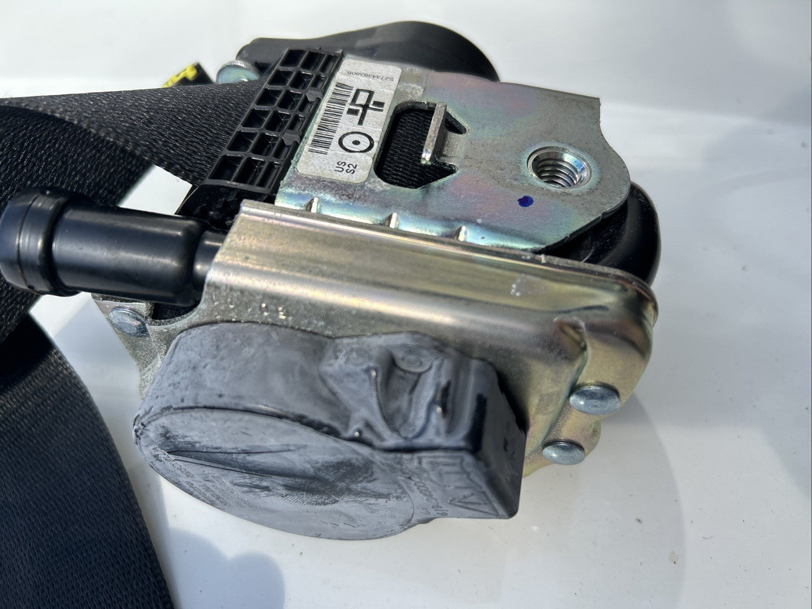 Fits 14-18 BMW X5 F15 Front RH Seat Belt Passenger Retractor