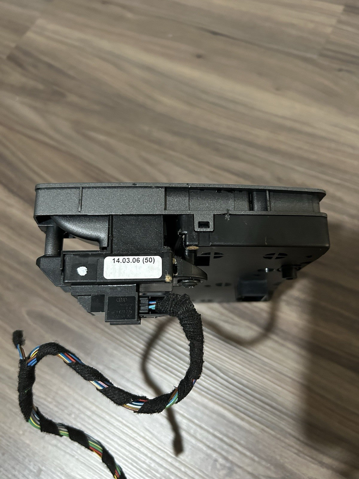 2005-2011 Audi A6 Console Navigation Radio Interface Control Switch Panel OEM