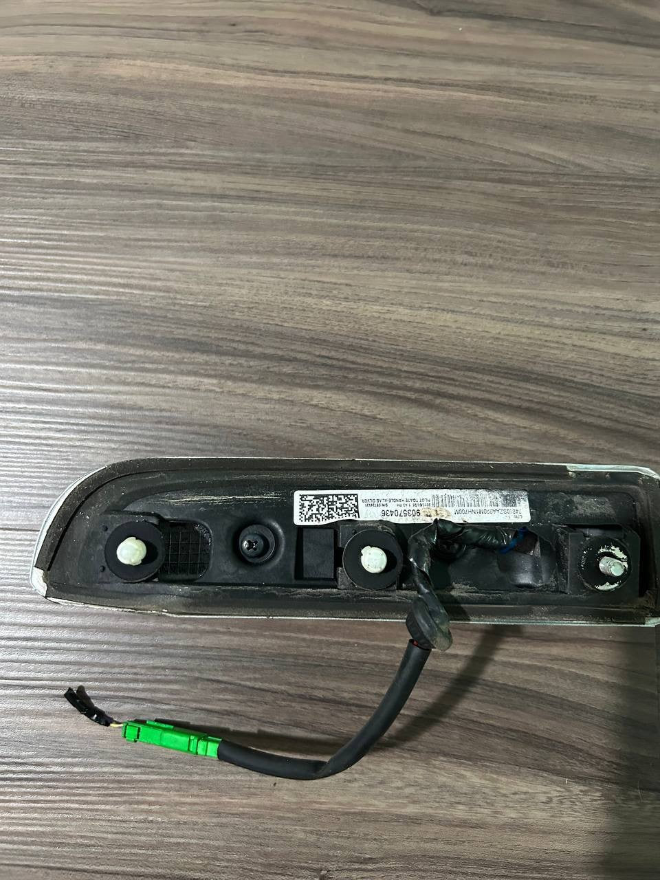 09-15 HONDA PILOT REAR TRUNK TAIL GATE HATCH LID LOWER HANDLE SILVER