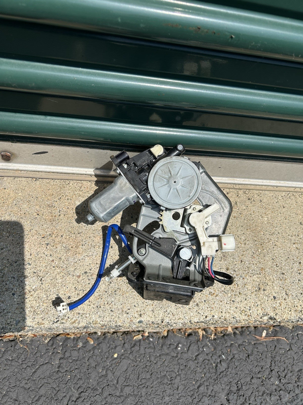 09 10 11 12 13 14 Mazda CX-9 Liftgate Tailgate Trunk Lock Latch Actuator OEM