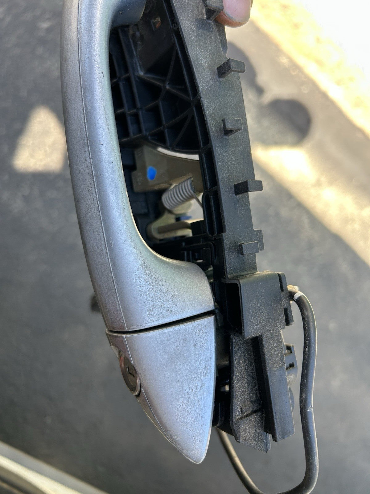 06-12 Mercedes w251 R350 Front Left Driver Side Exterior Door Handle OEM Silver