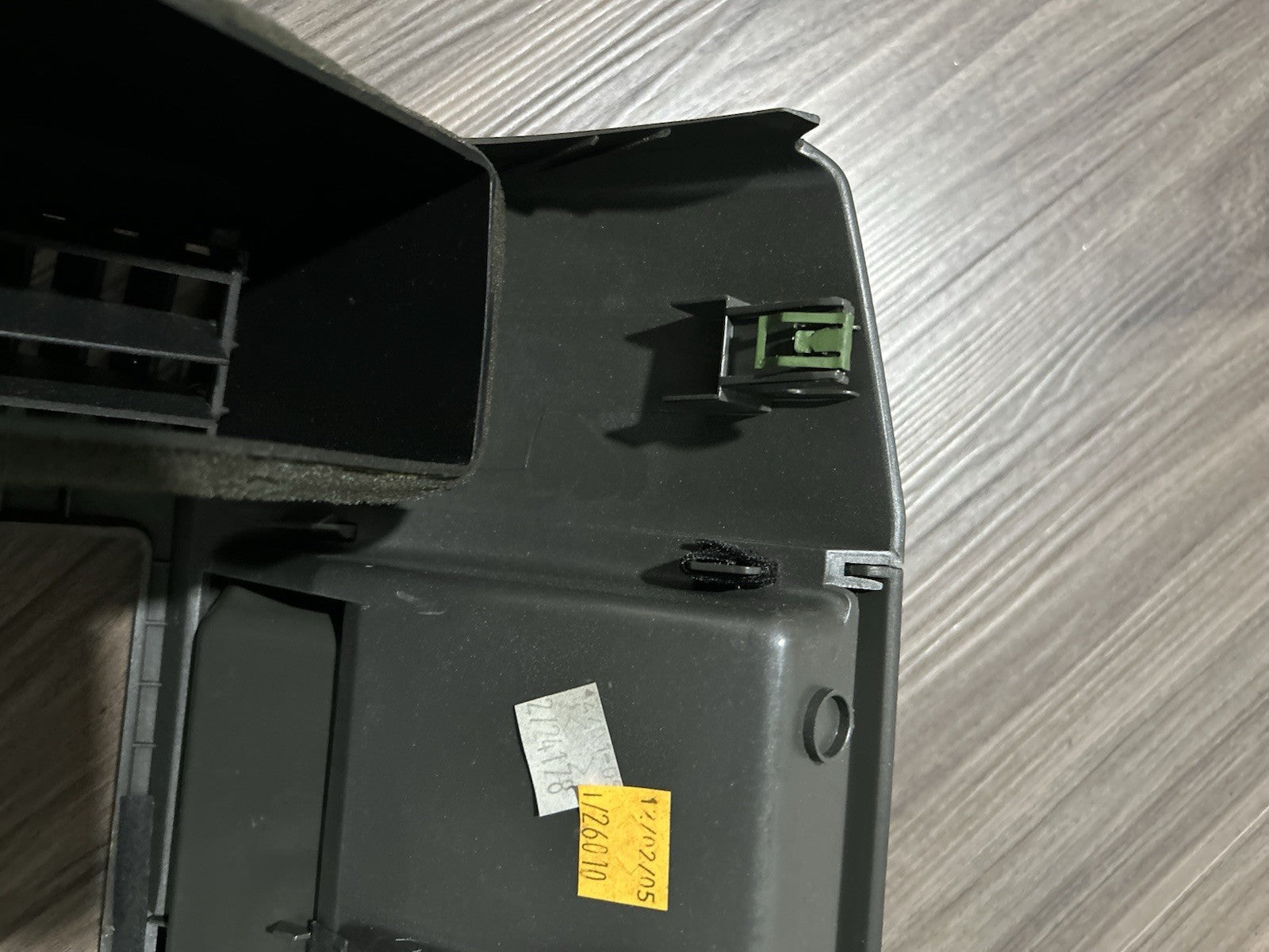 05 06 07 Nissan Pathfinder Radio Navigation Climate Control Console Bezel Trim