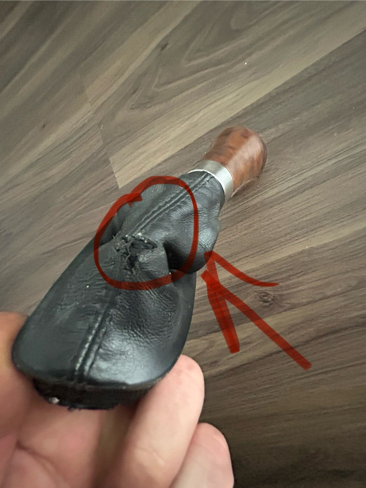 01-09 Mercedes W203 W209 C  CLK550 Gear Shifter Knob Boot Key Less Go OEM