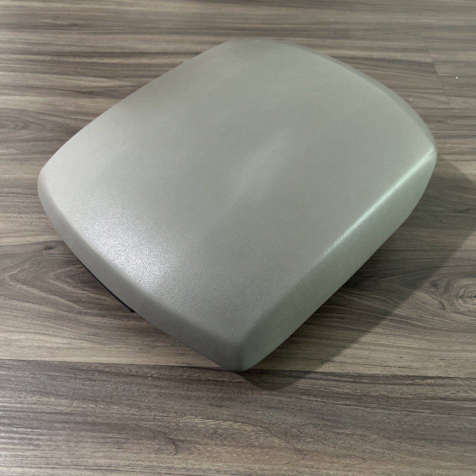 2009-2015 Honda Pilot Front Center Console Arm Rest Lid/ Compartment Door Gray