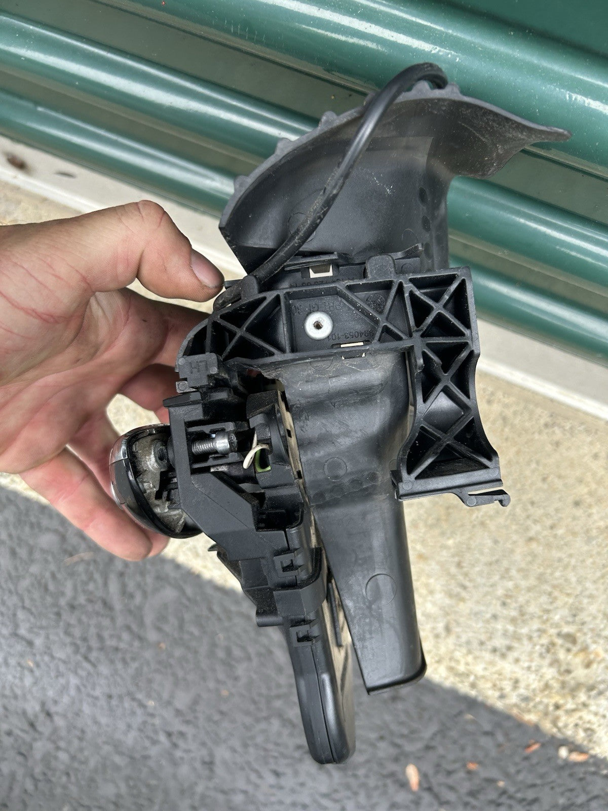 06-12 Mercedes W164 ML500 GL450 Front Left Driver Side Exterior Door Handle OEM