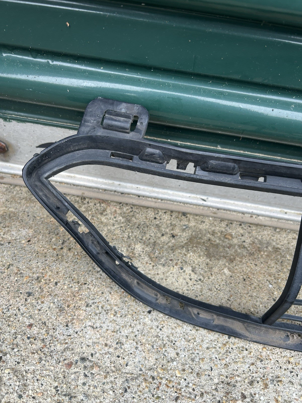 14-18 BMW X5 F15 FRONT BUMPER LOWER CENTER M-AERO GRILLE w/o ADAPTIVE CRUISE