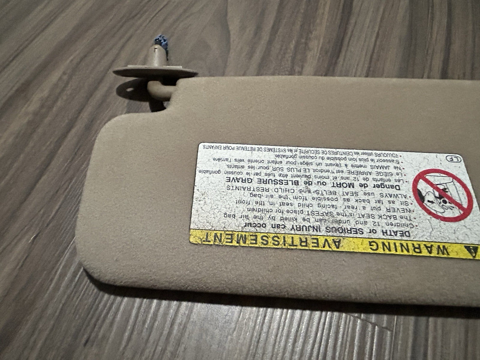 1996-2002 Toyota 4Runner Driver and Passenger Side Sun Visor Set Pair Tan color