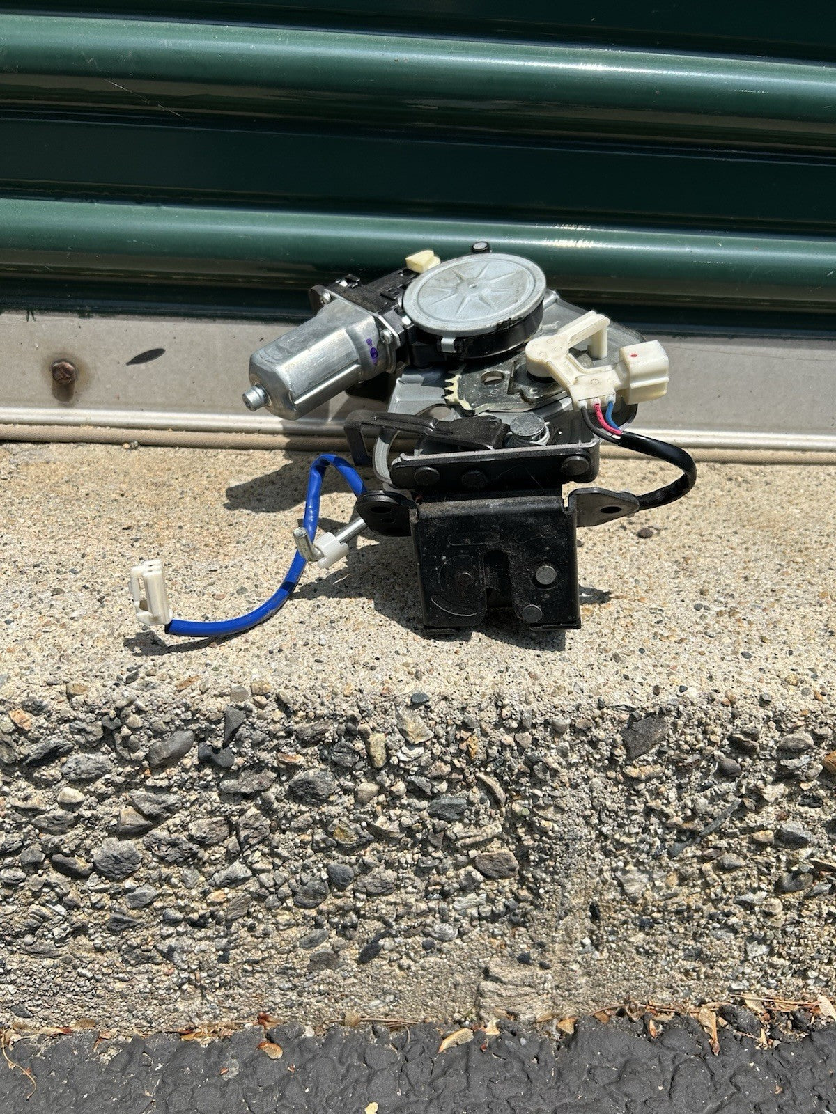 09 10 11 12 13 14 Mazda CX-9 Liftgate Tailgate Trunk Lock Latch Actuator OEM