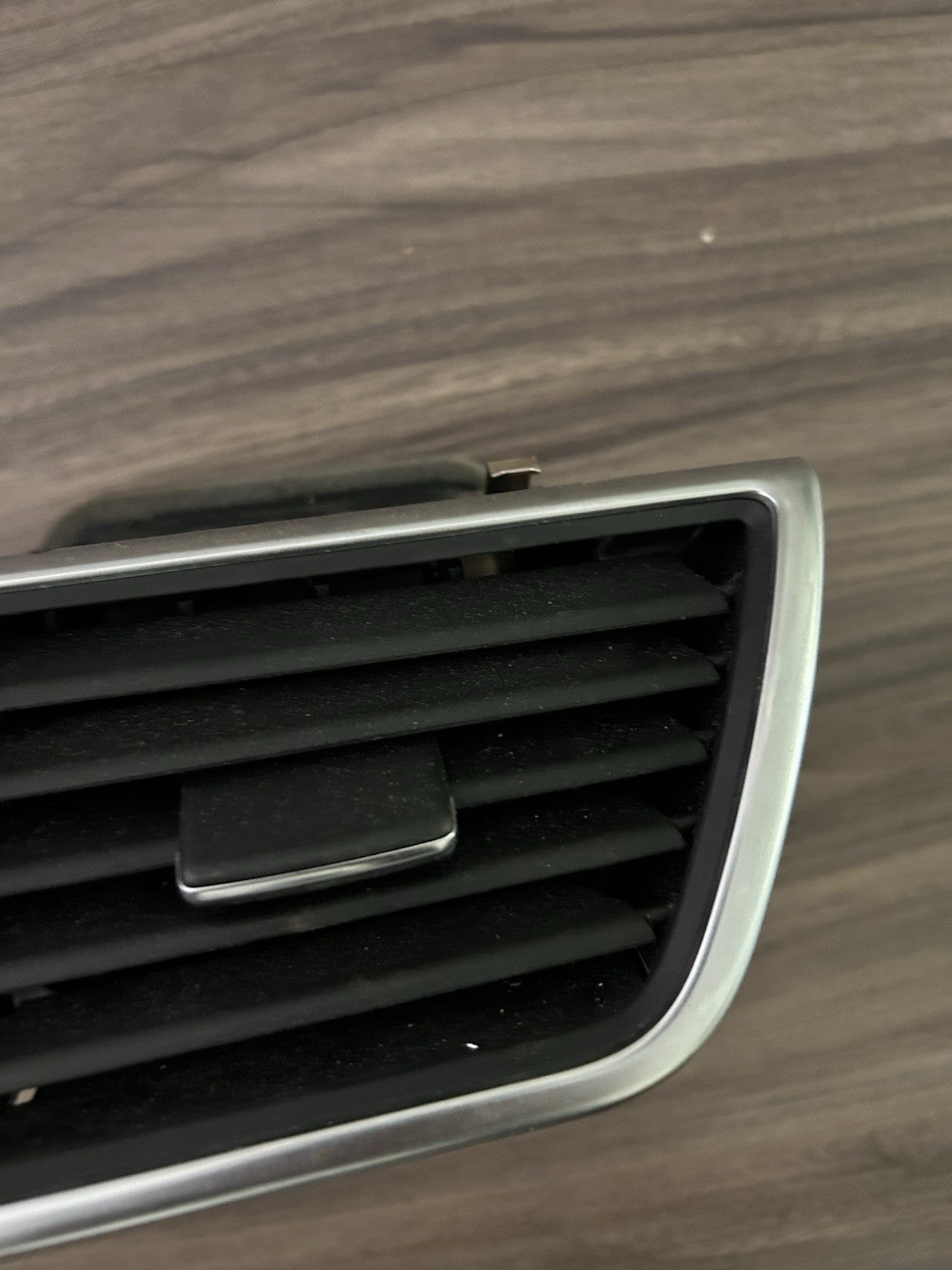 12-16 Mercedes W166 ML350 GL450 Dash AC A/C Air Vent Grill Right Side OEM