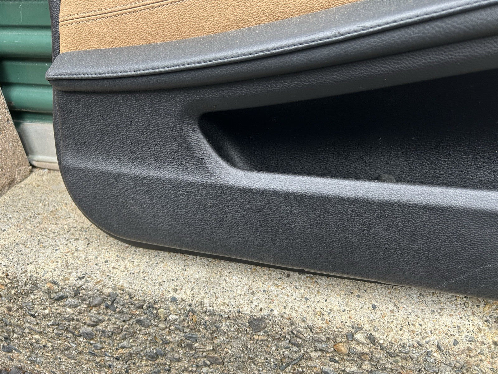 08 09 10 BMW 535xi 535i E60 FRONT RIGHT PASSENGER SIDE DOOR PANEL TRIM OEM