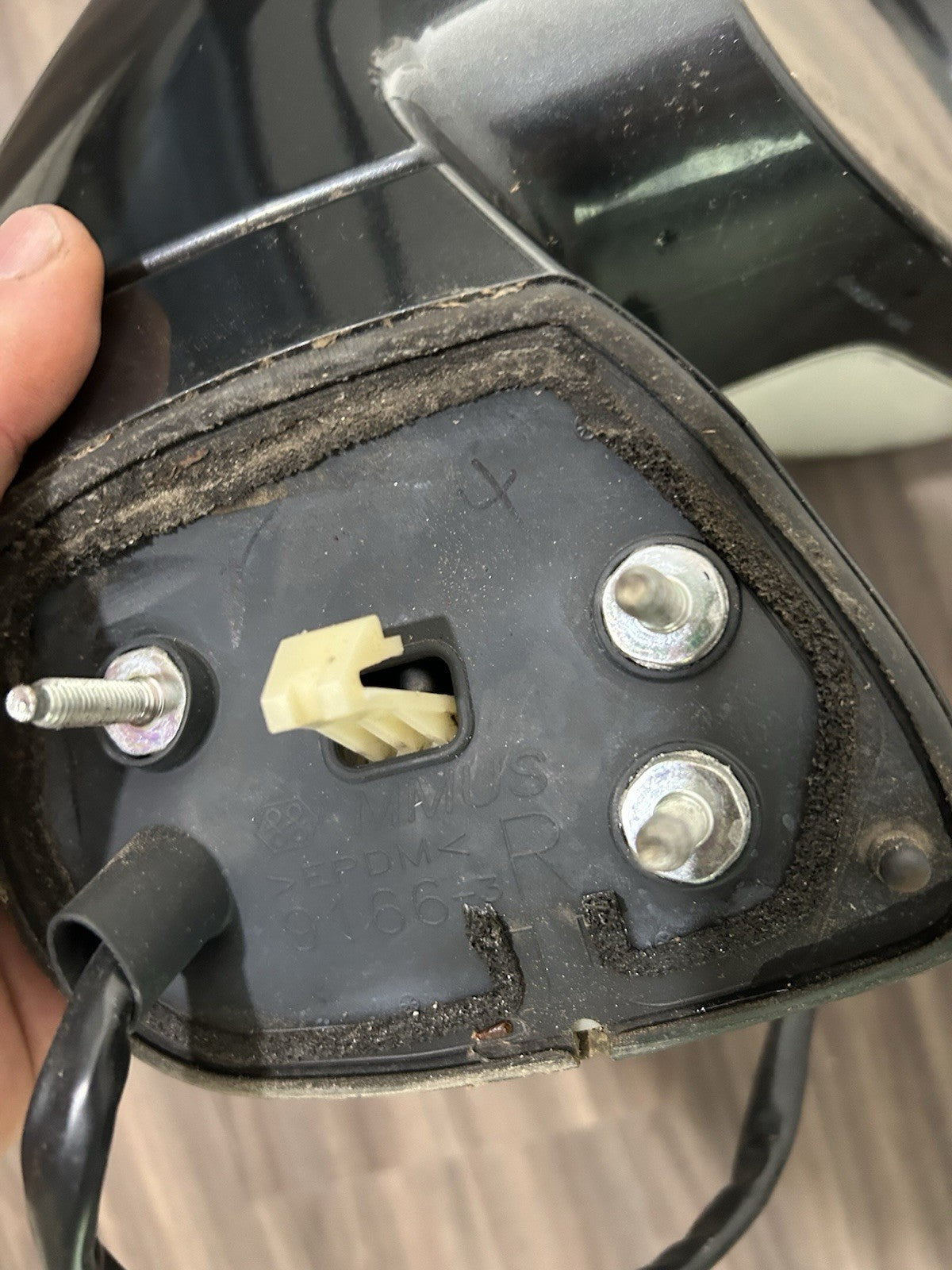 10 11 12 LEXUS RX RX350 RX450H RIGHT PASSENGER VIEW SIDE DOOR MIRROR USED 1G0