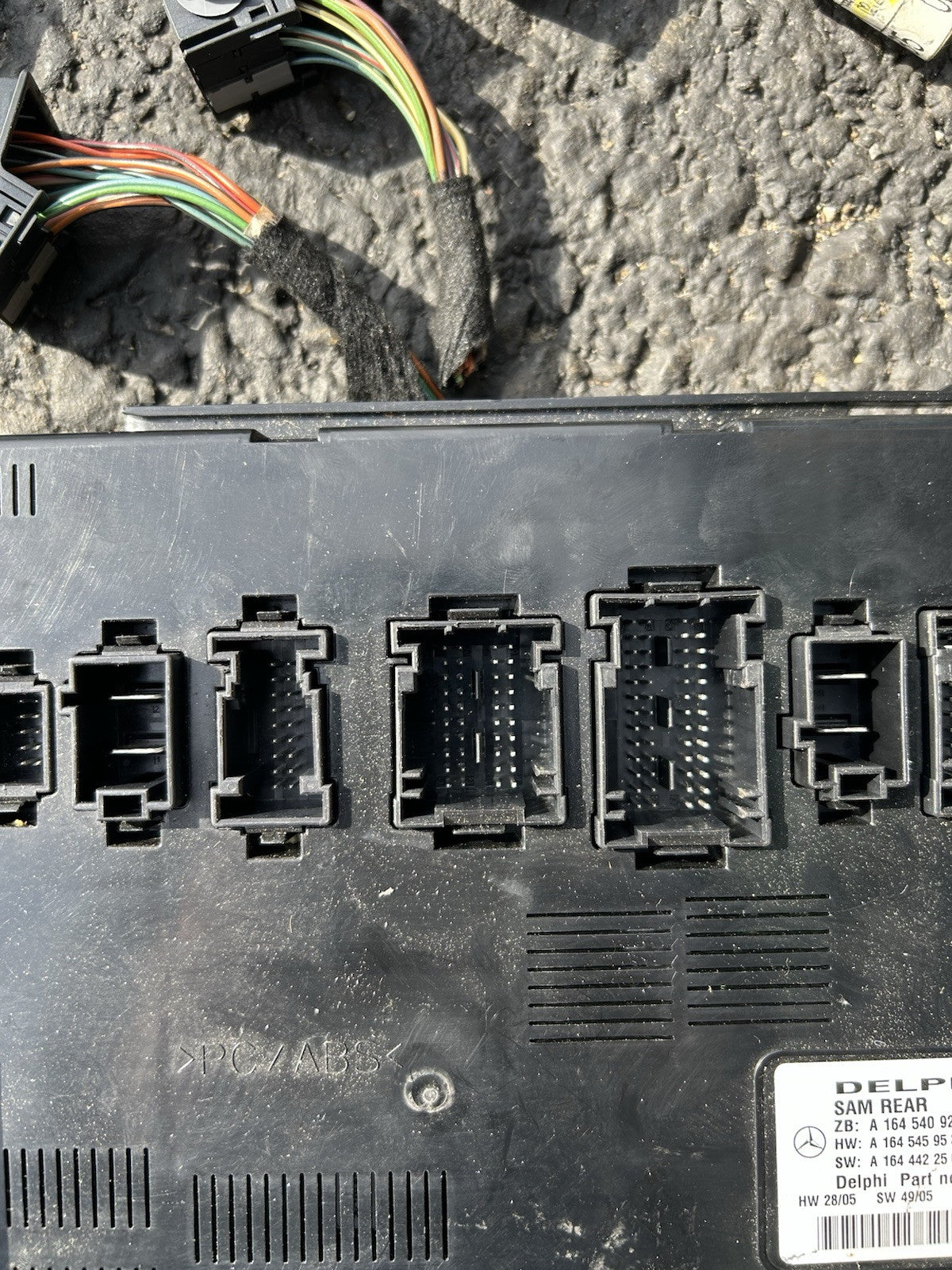 06-12 MERCEDES GL450 R500 R320 ML350 REAR SAM CONTROL MODULE A1645409262