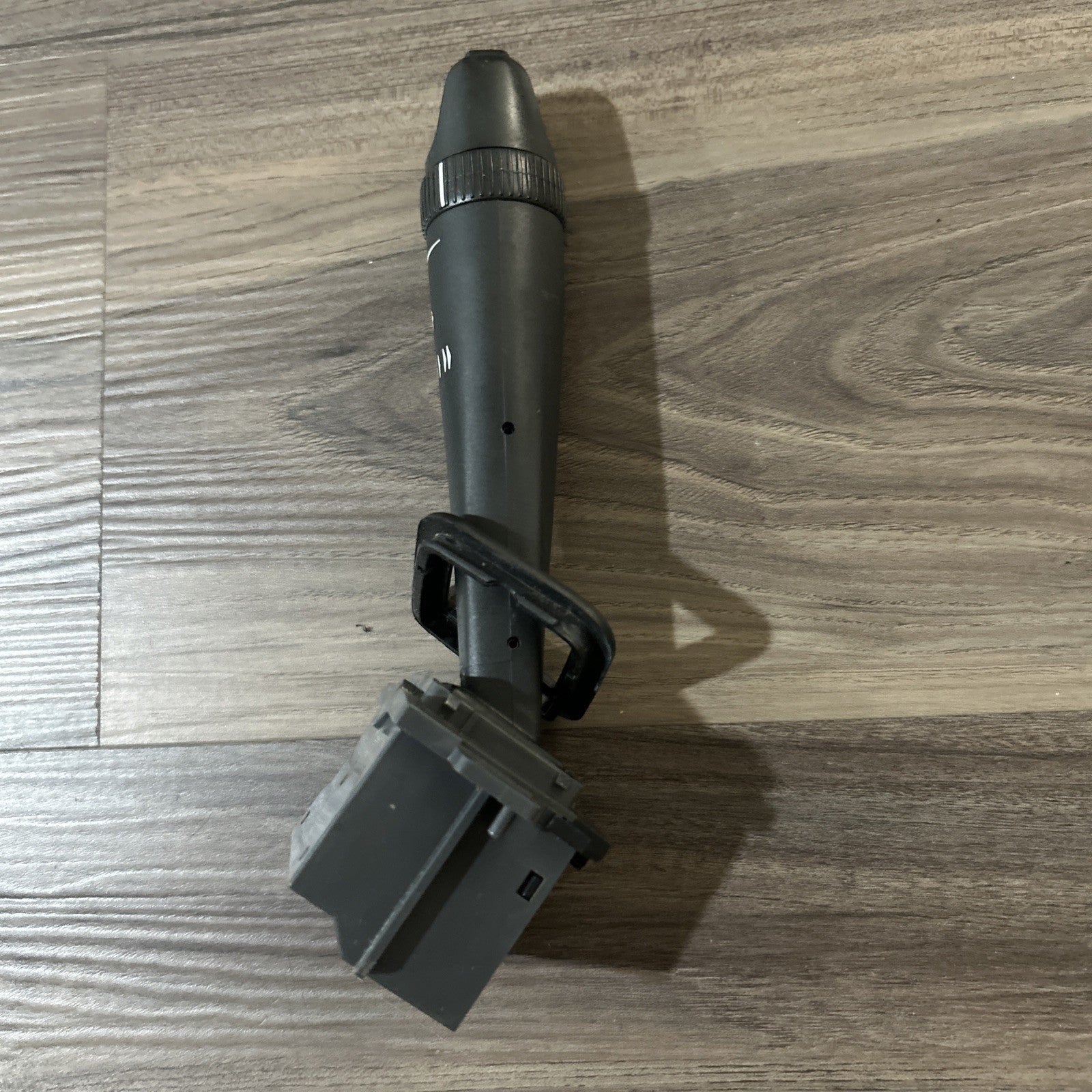 Volvo XC90 V70 XC70 Windshield Wiper Switch Stalk  8691545  2003-2014