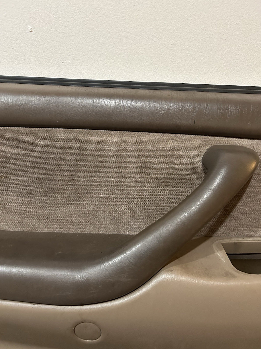 2001 2002 2003 2004 Toyota Sequoia Left Driver  Front Door Panel Trim Tan OEM