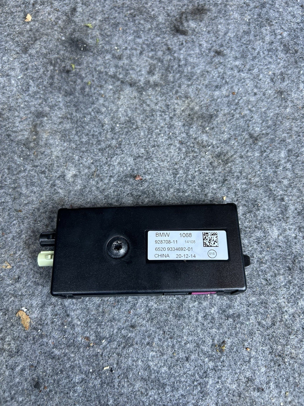 2014–2018 BMW X5 F15 Antenna Amplifier Module 92870811 OEM