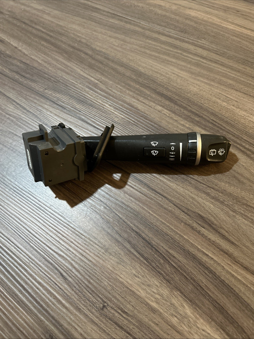 2005-2014 Volvo S60 S80 V70 XC70 XC90 Windshield Wiper Control Switch 30798530