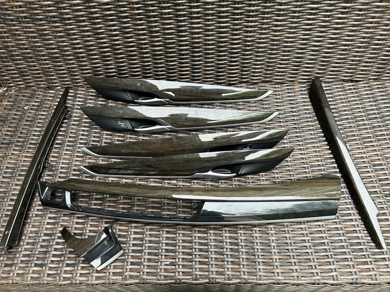 14–18 OEM BMW X5 F15 Interior Wood Trim Set – Vintage Red