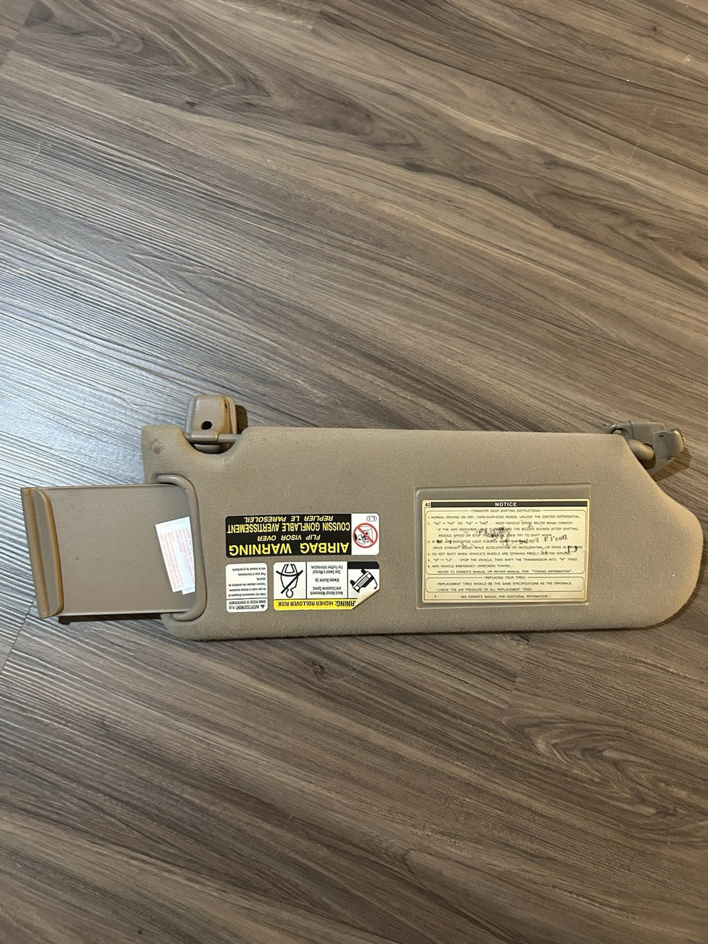 2000-2006 Toyota Tundra Sequoia DRIVER PASSENGER Left Right Sun Visor  OEM Beige