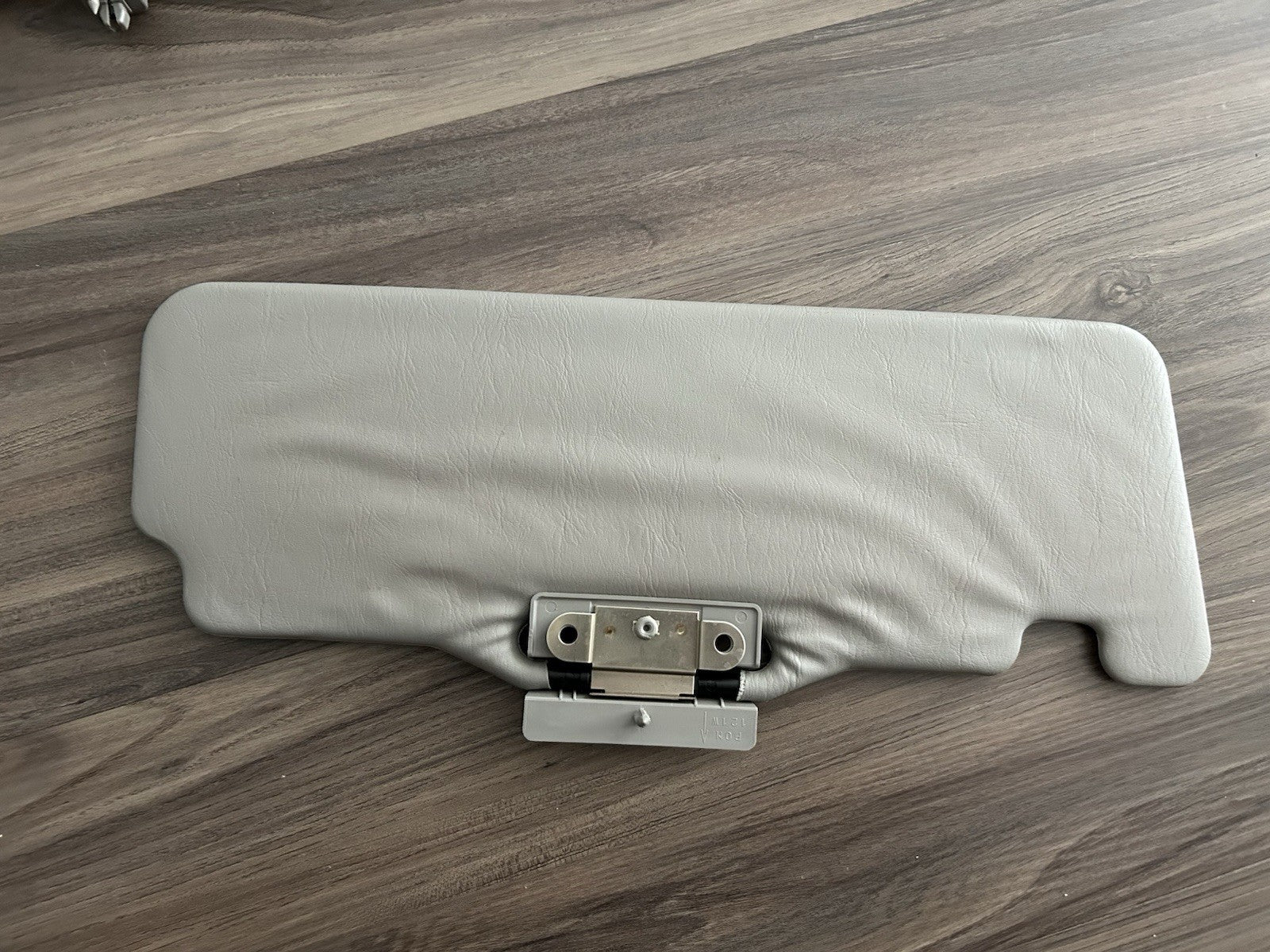 2000-2006 Toyota Tundra DRIVER PASSENGER Left Right Sun Visor SET OEM Gray