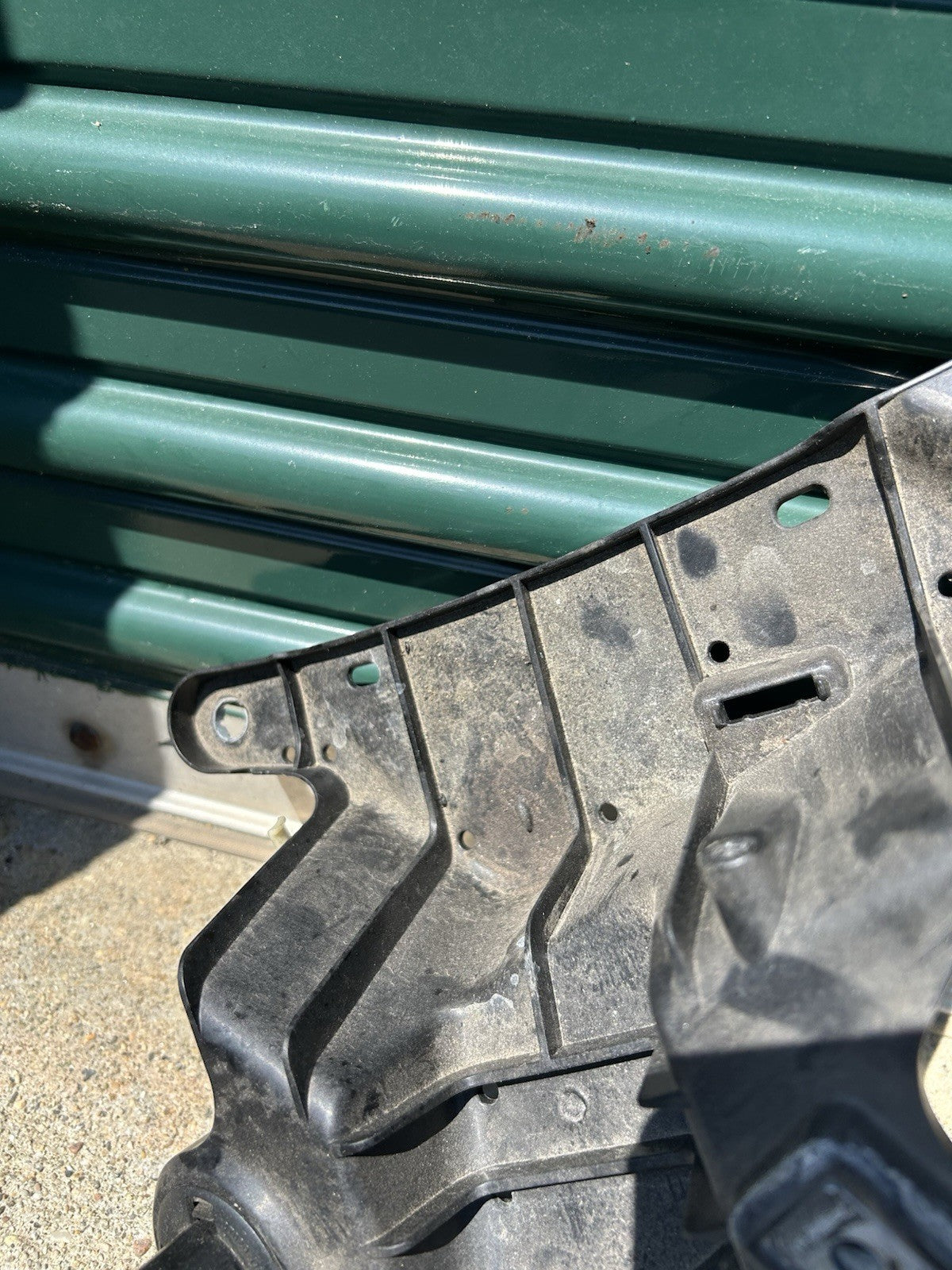 14-18 OEM BMW F15 F85 X5 F86 X6 Front Left Driver Fender Mount Support Bracket