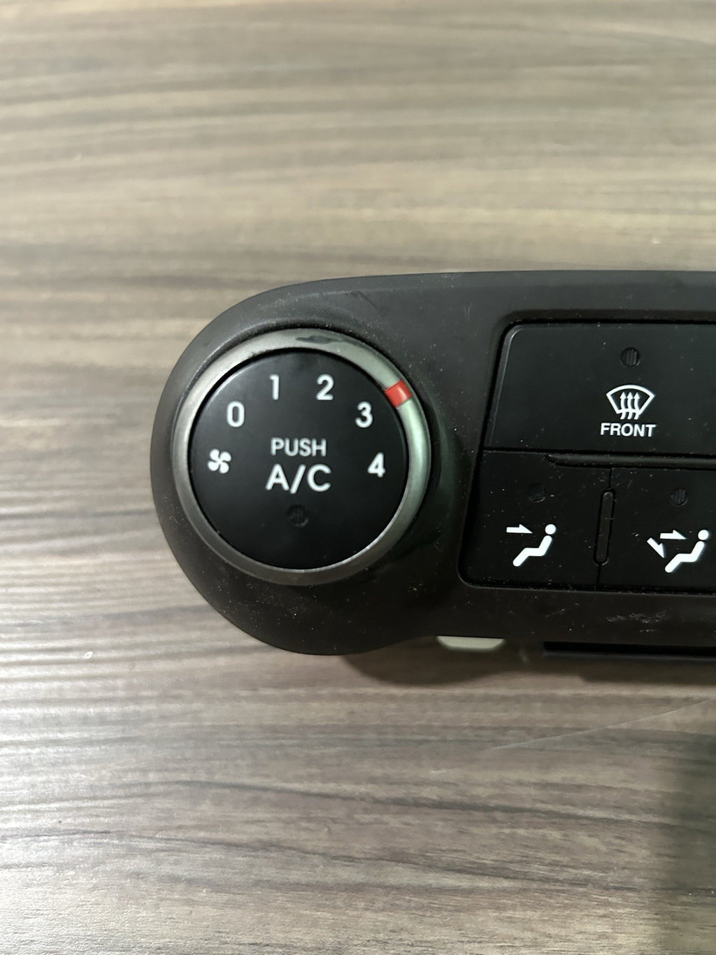 2014 2015 Hyundai Tucson A/C Heater Temperature Climate Control 97250-2S240