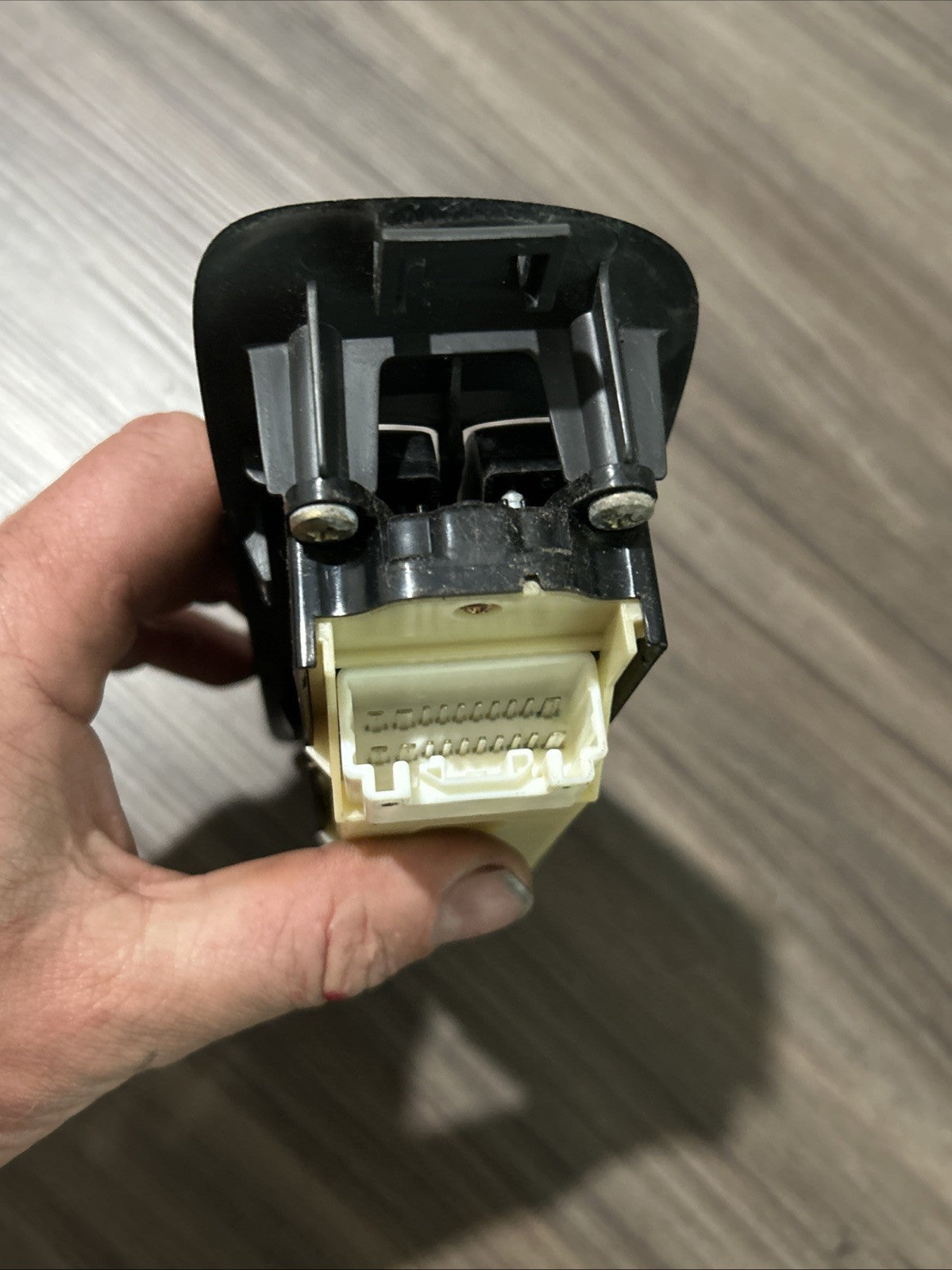 2001-2007 TOYOTA HIGHLANDER POWER MASTER CONTROL WINDOW SWITCH 84040-48121