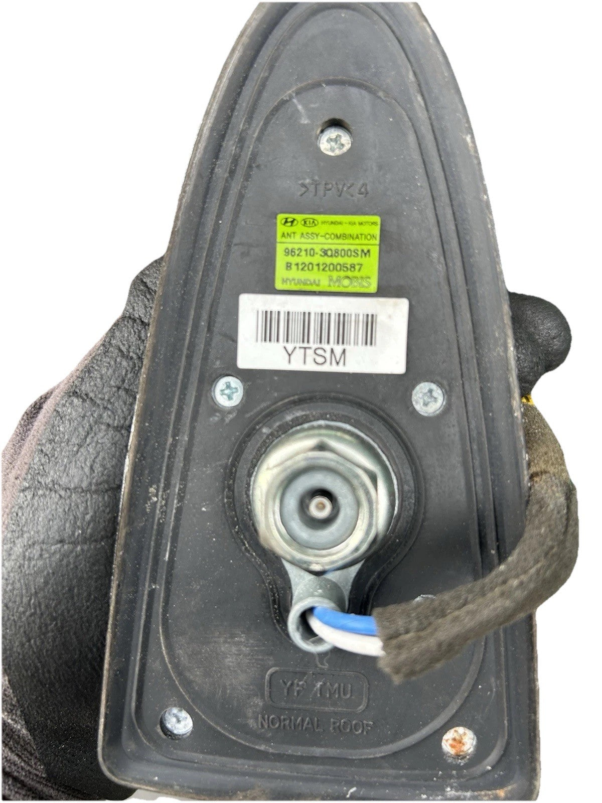 HYUNDAI SONATA LIMITED 2009-2015 ROOF SHARK FIN ANTENNA Silver 96210-3Q800SM