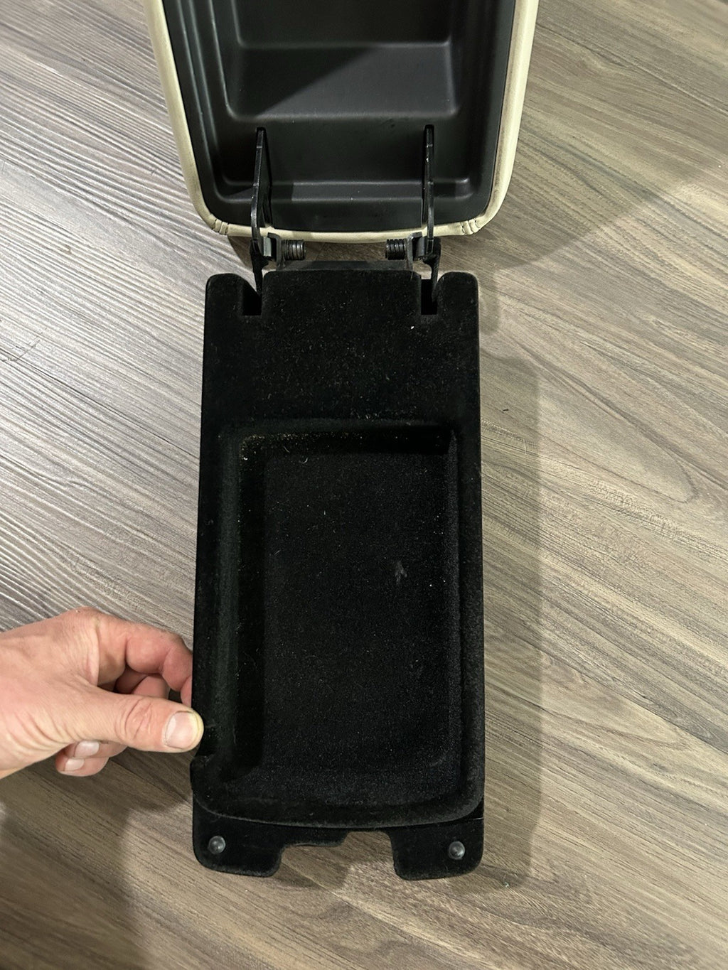 14-21 Grand Cherokee Beige LT Frost Leather Console Arm Rest Armrest Lid Pad OEM