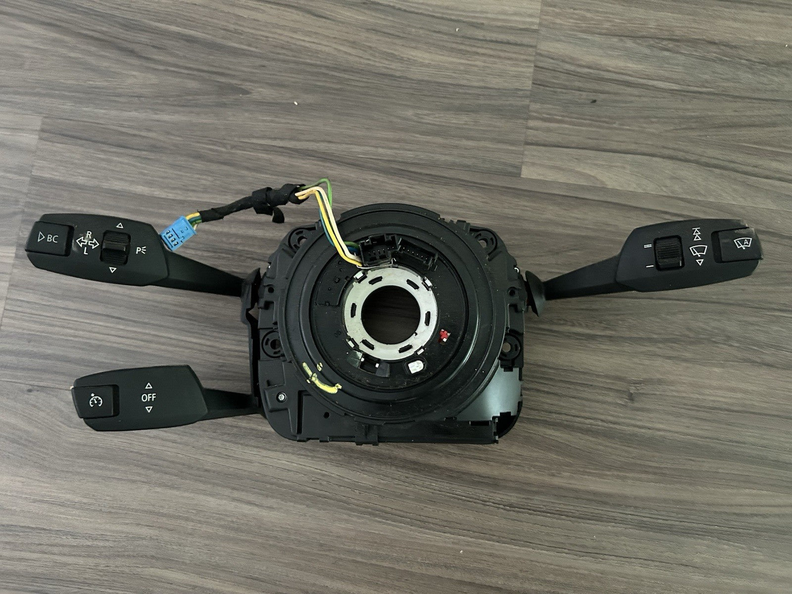 ✅07-13 OEM BMW E89 E90 E92 E93 328 335 Clock Spring Steering Angle Sensor Heated