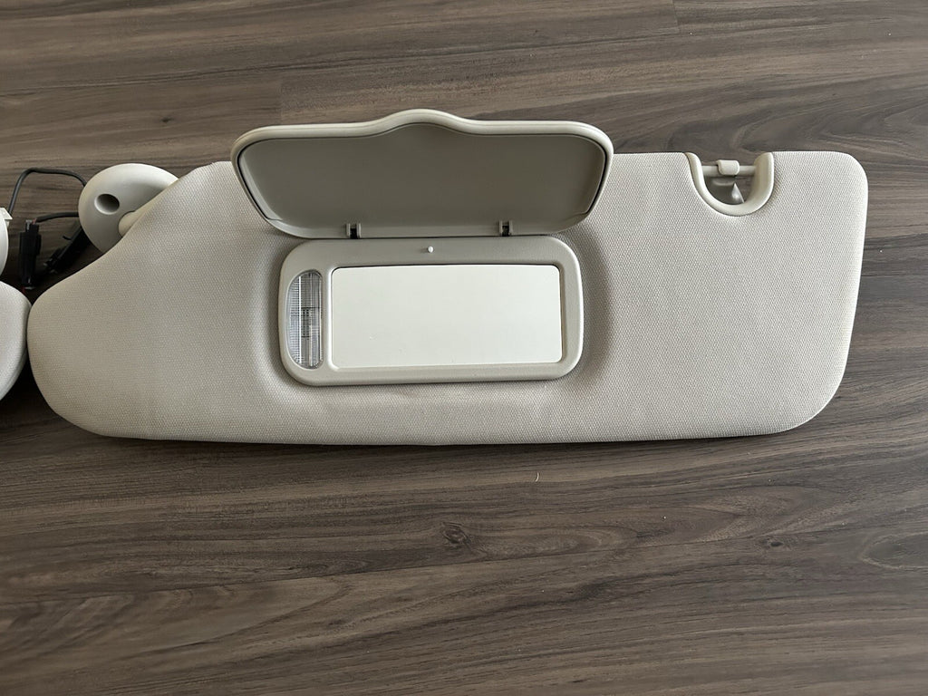 08-16 Dodge Grand Caravan / Chrysler Town Country Sun Visor Homelink Gray OEM