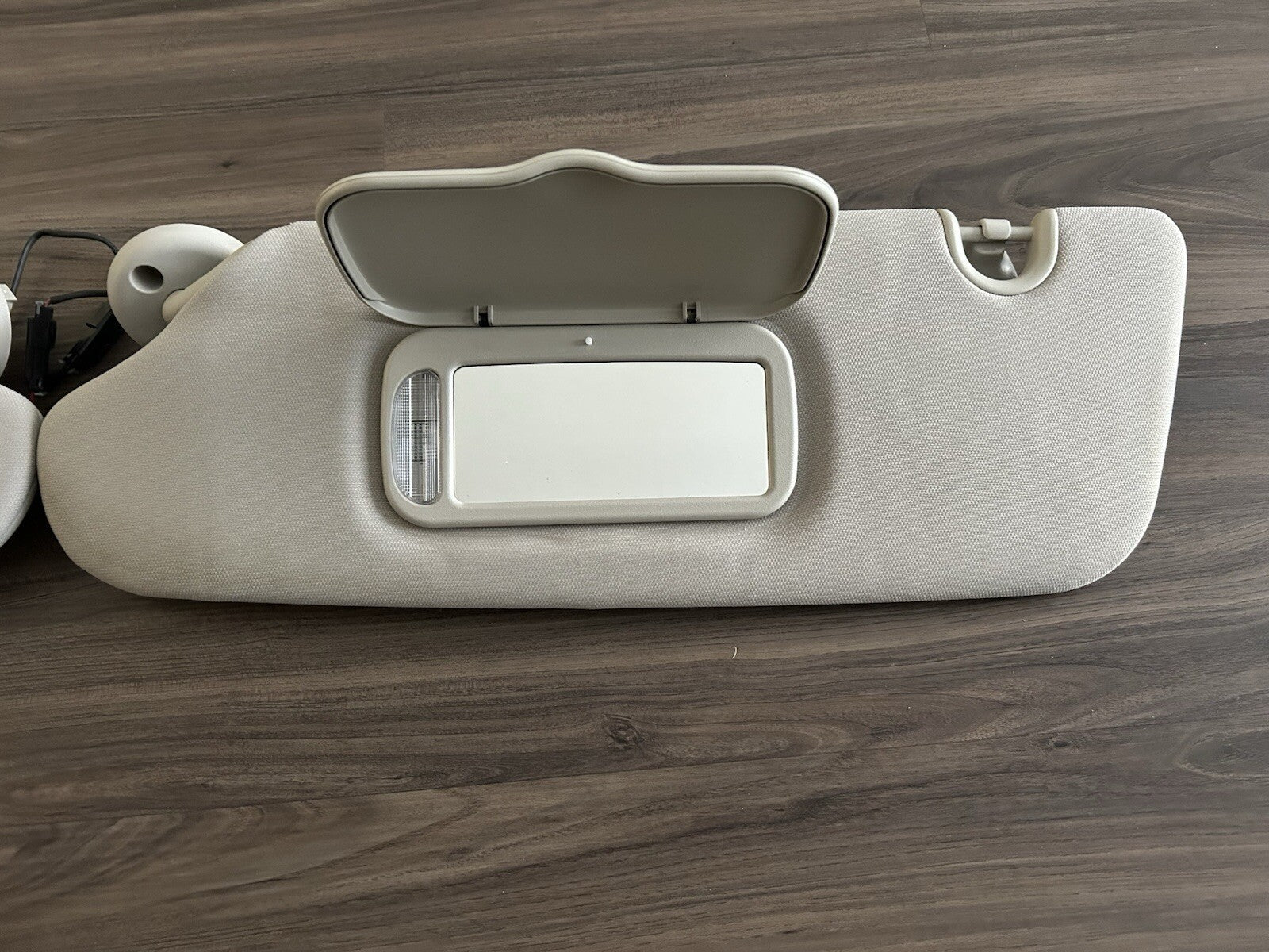 08-16 Dodge Grand Caravan / Chrysler Town Country Sun Visor Homelink Gray OEM