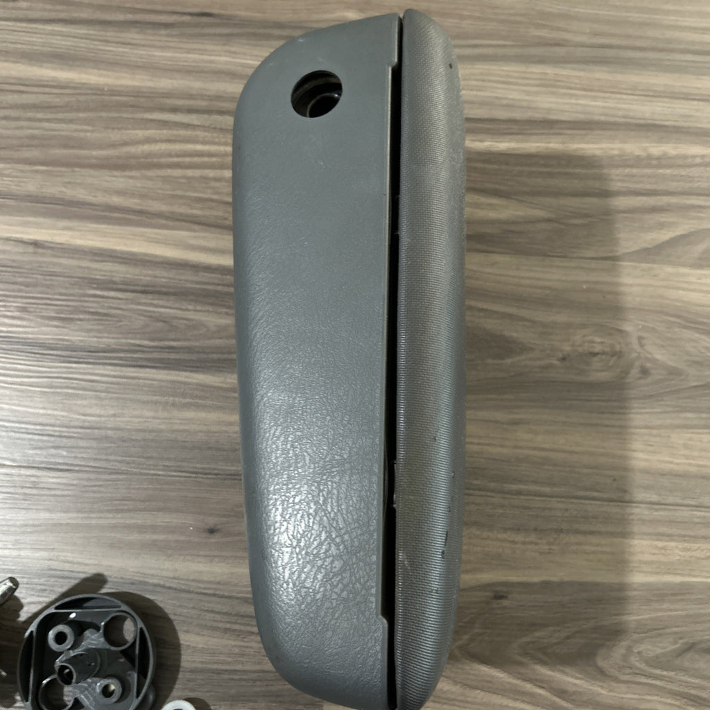 2003-2008 Honda Element Center Arm Rest Console Lid Seat Storage GRAY OEM