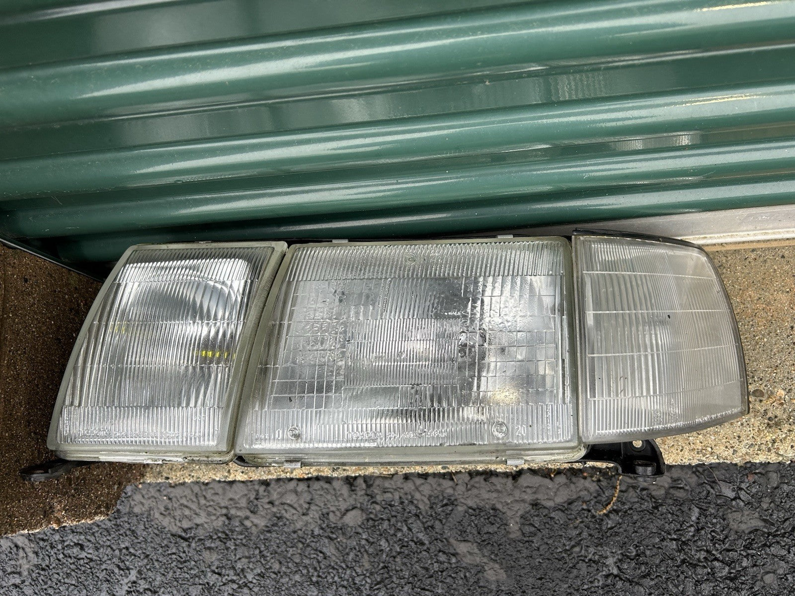 90-94 LEXUS LS400 DRIVER LEFT FULL HEADLIGHT LAMP ASSEMBLY OEM 228-74984