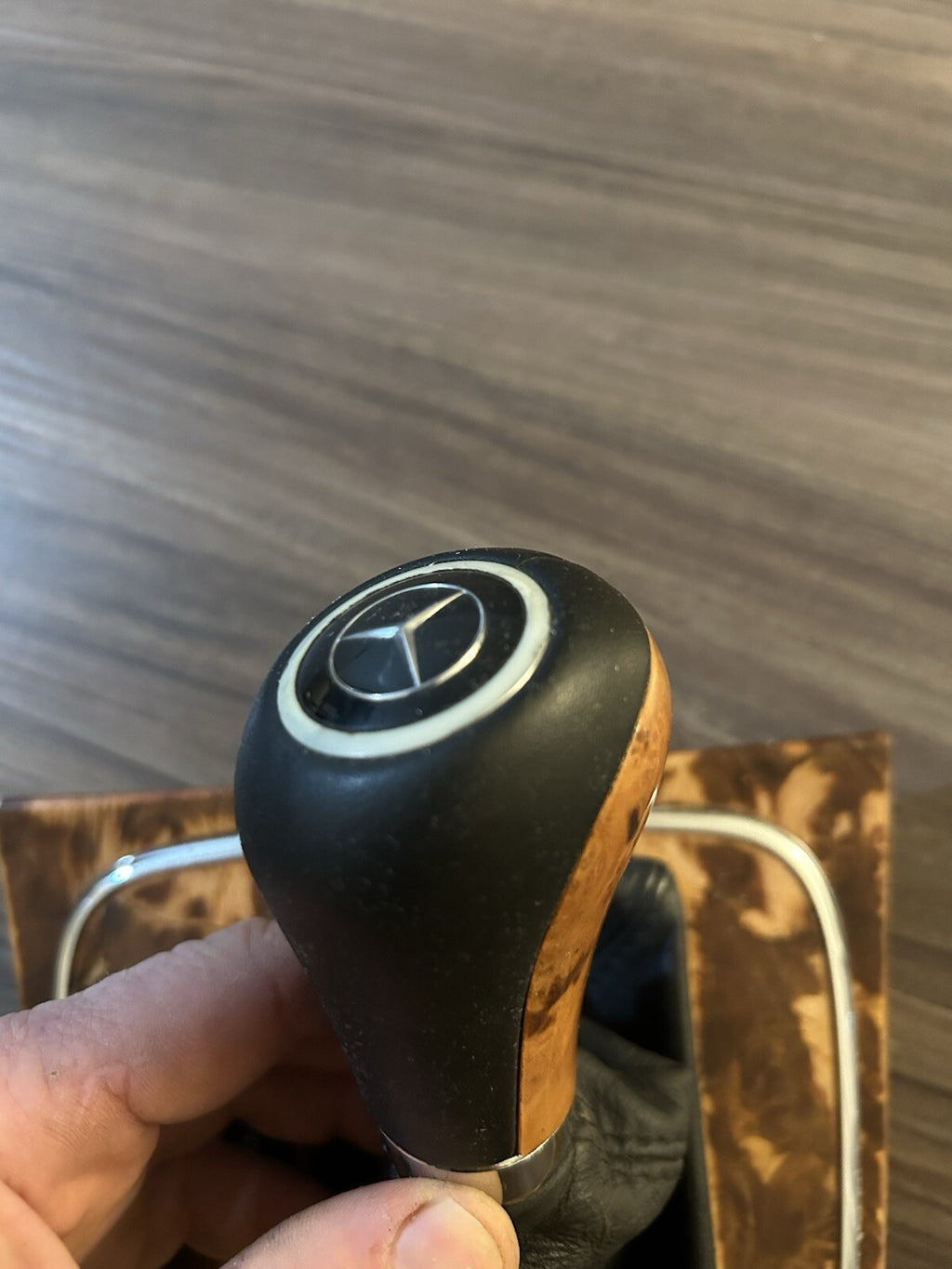 2007-09 Mercedes W211 E350 E550 OEM Shifter Knob Boot Cover Black & Wood Factory