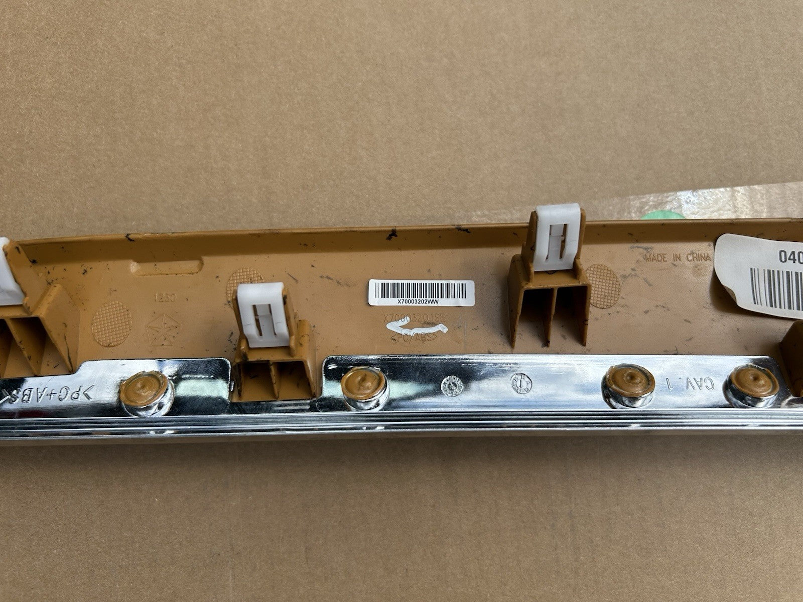 2014-2018 Jeep Grand Cherokee - Dash Right Bezel Molding Trim Air Vent OEM