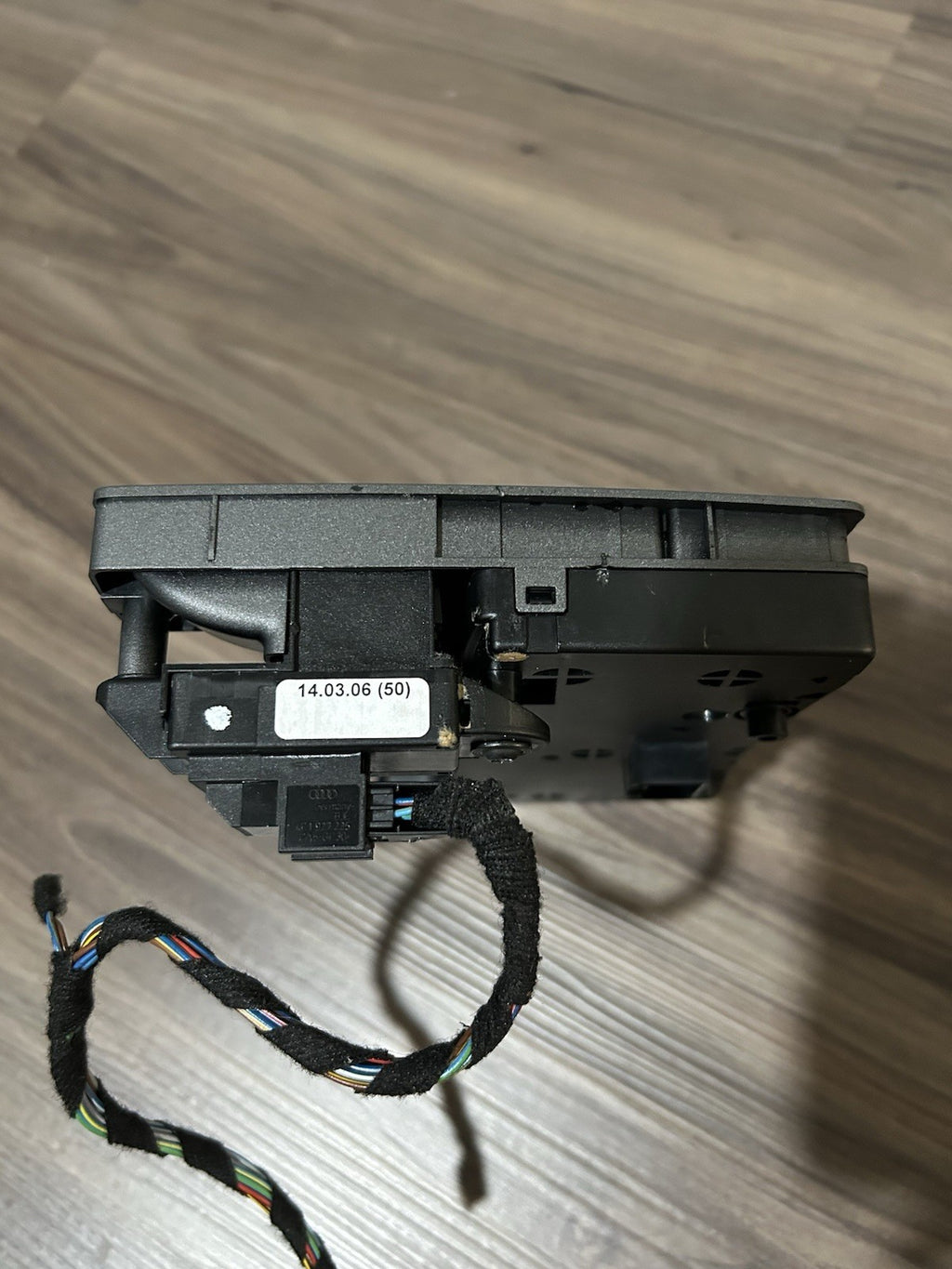 2005-2011 Audi A6 Console Navigation Radio Interface Control Switch Panel OEM