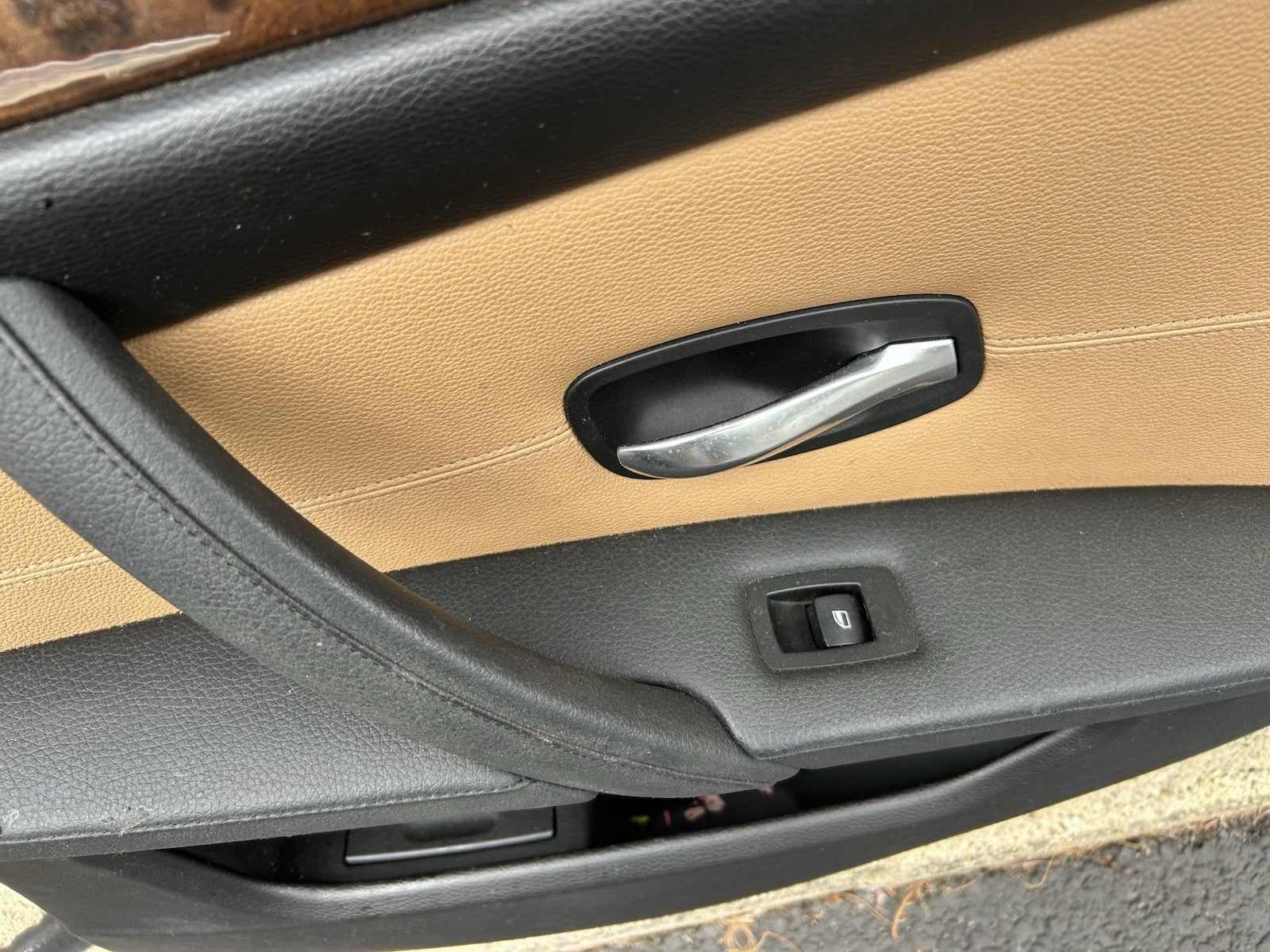 BMW E60/E61 5-Series Rear Right Door Panel Dakota Naturbraun 51427233332