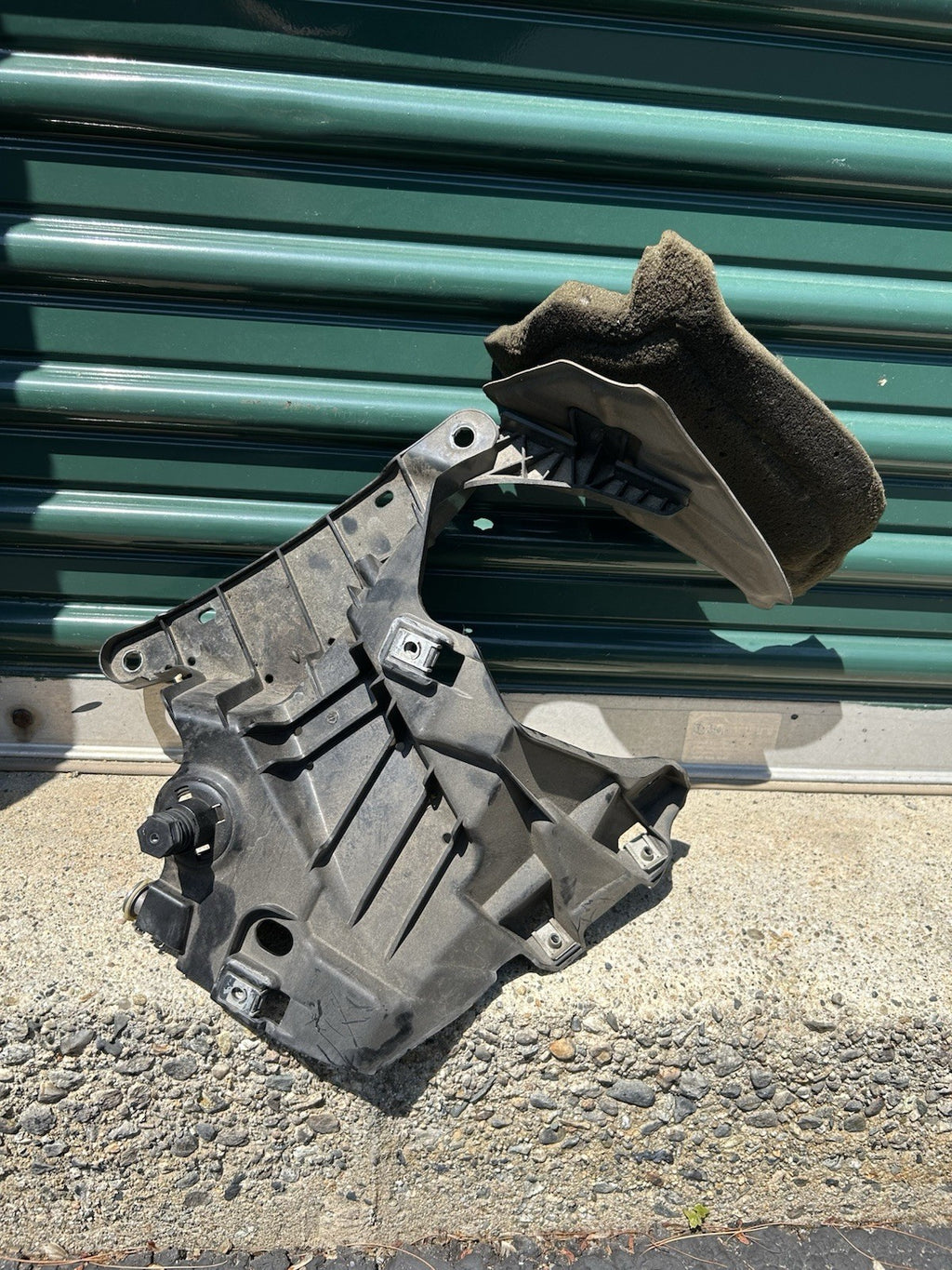 14-18 OEM BMW F15 F85 X5 F86 X6 Front Left Driver Fender Mount Support Bracket