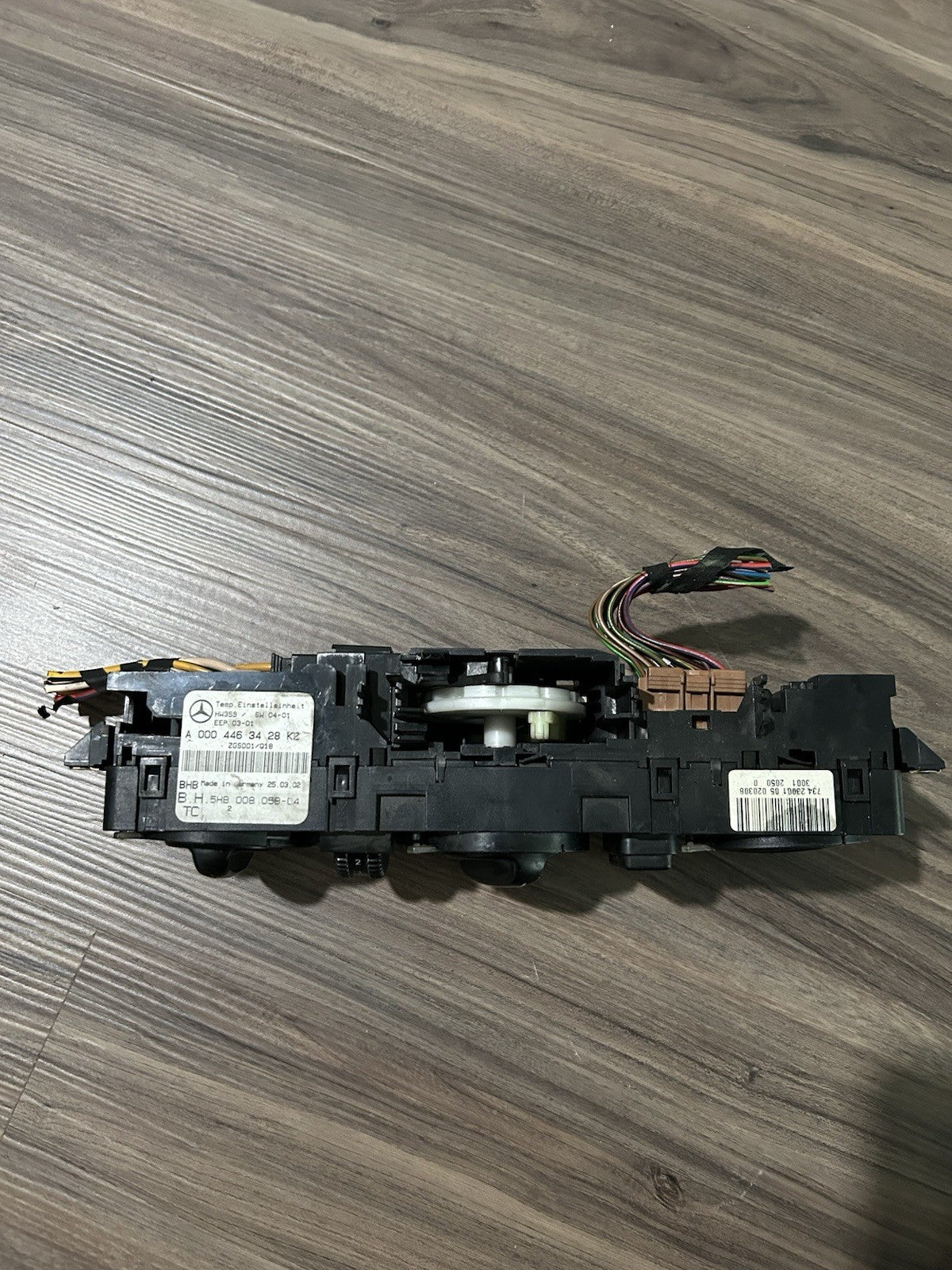 2002-2006 Dodge Mercedes Sprinter 2500 3500 Manual Heat AC Control 000 446 34 28