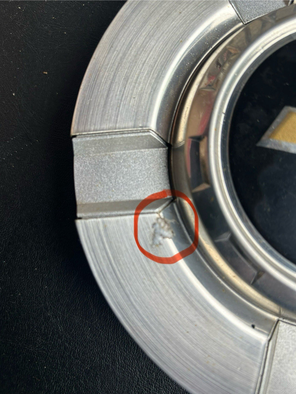 2008-2009 TAHOE Silverado Avalanche Suburban Center Cap Wheel Rim 9879561