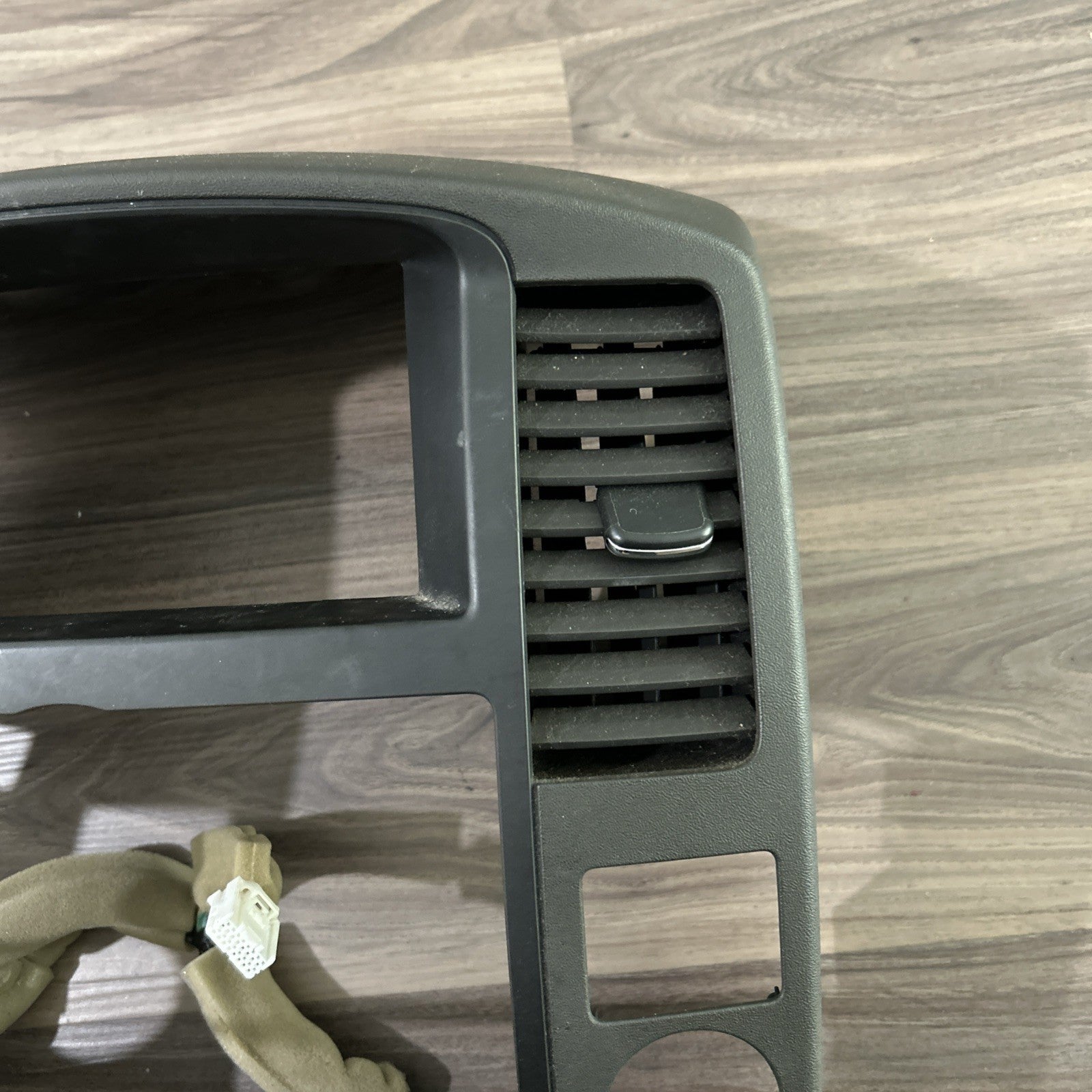 08-12 Nissan pathfinder Graphite center dash radio heat AC vent bezel trim OEM