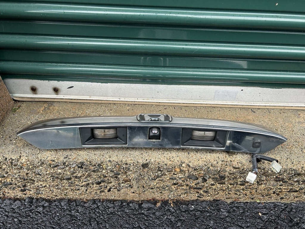 2009 2010 2011 2012 2013 2015 Honda Pilot Chrome Tail Lift Gate Trim + CAMERA