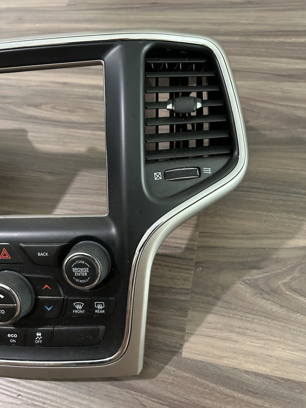 2014-2015 Jeep Grand Cherokee Temperature Control Unit Bezel P56054380AE