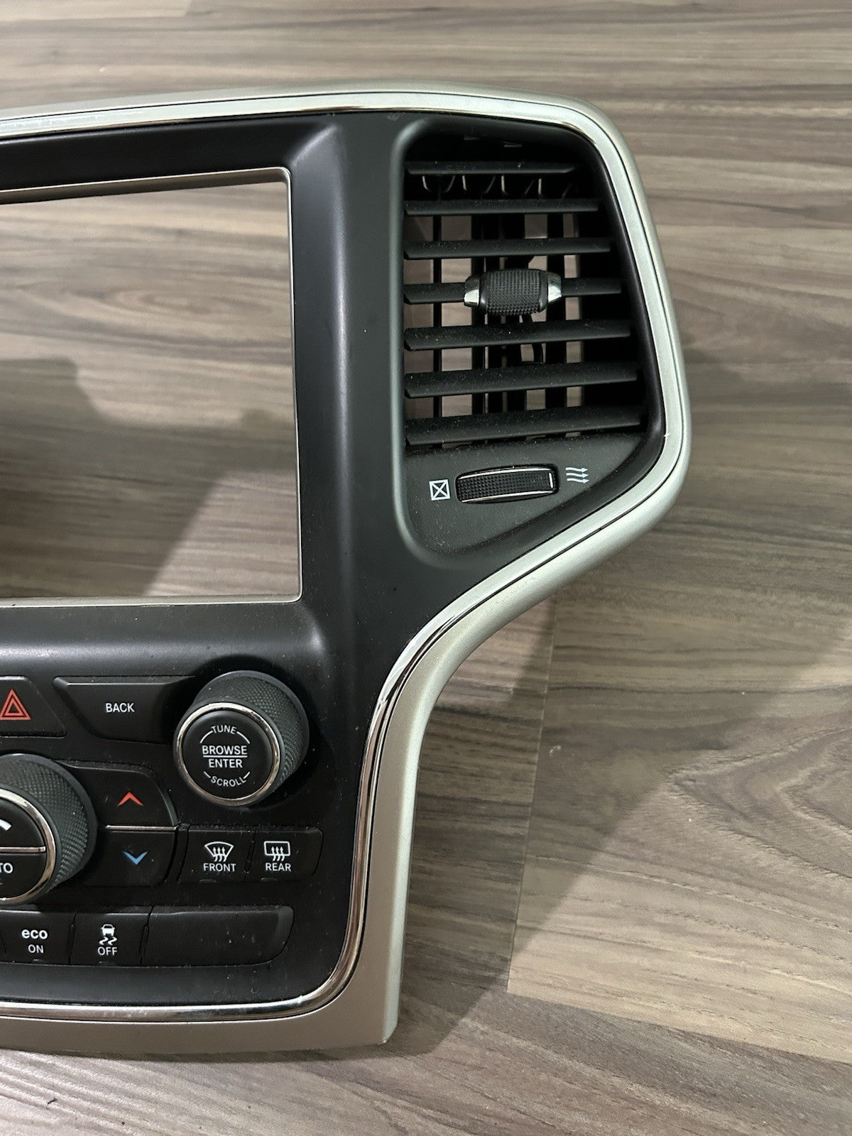 2014-2015 Jeep Grand Cherokee Temperature Control Unit Bezel P56054380AE