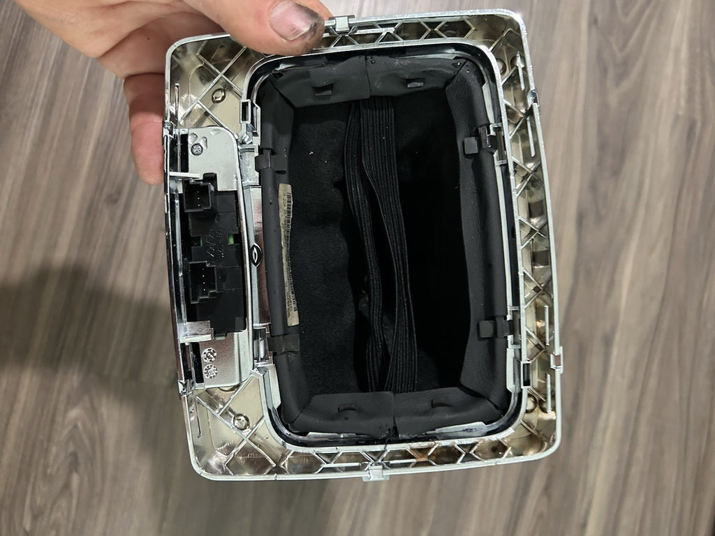 2008-2011 MERCEDES-BENZ W204 C250 C300 C350 SHIFTER GEAR SELECTOR KNOB BOOT OEM