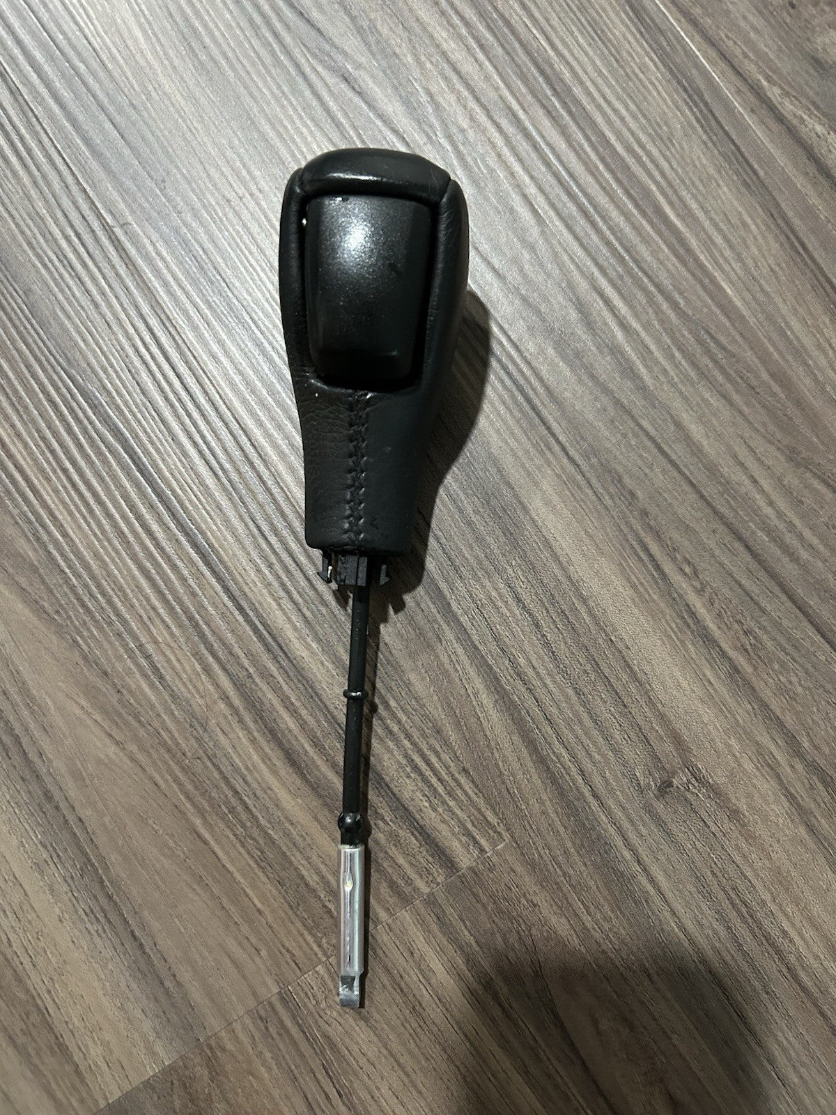 Volvo XC90 XC70 S60 V70 S80 2004–2014 Geartronic Automatic Gear Shift Knob OEM