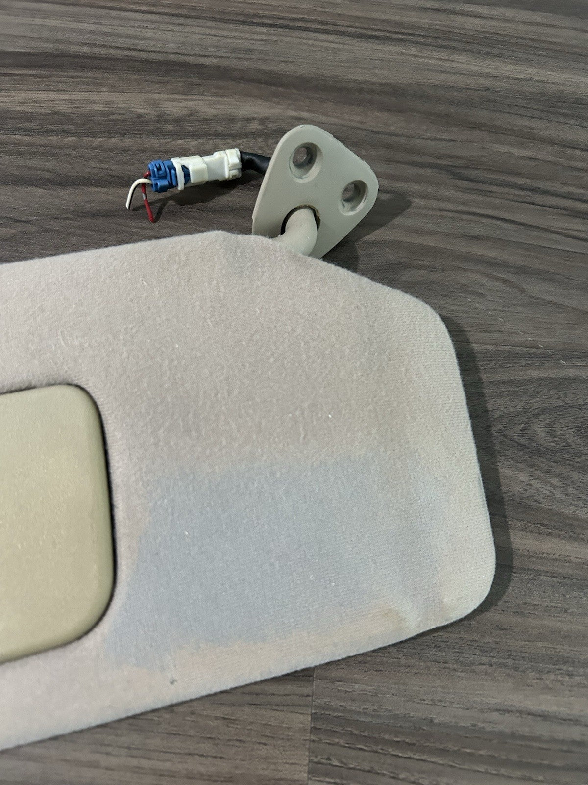 2004-2008 Toyota Solara Driver & Passenger Side Sun Visor Pair Set Tan Lighted