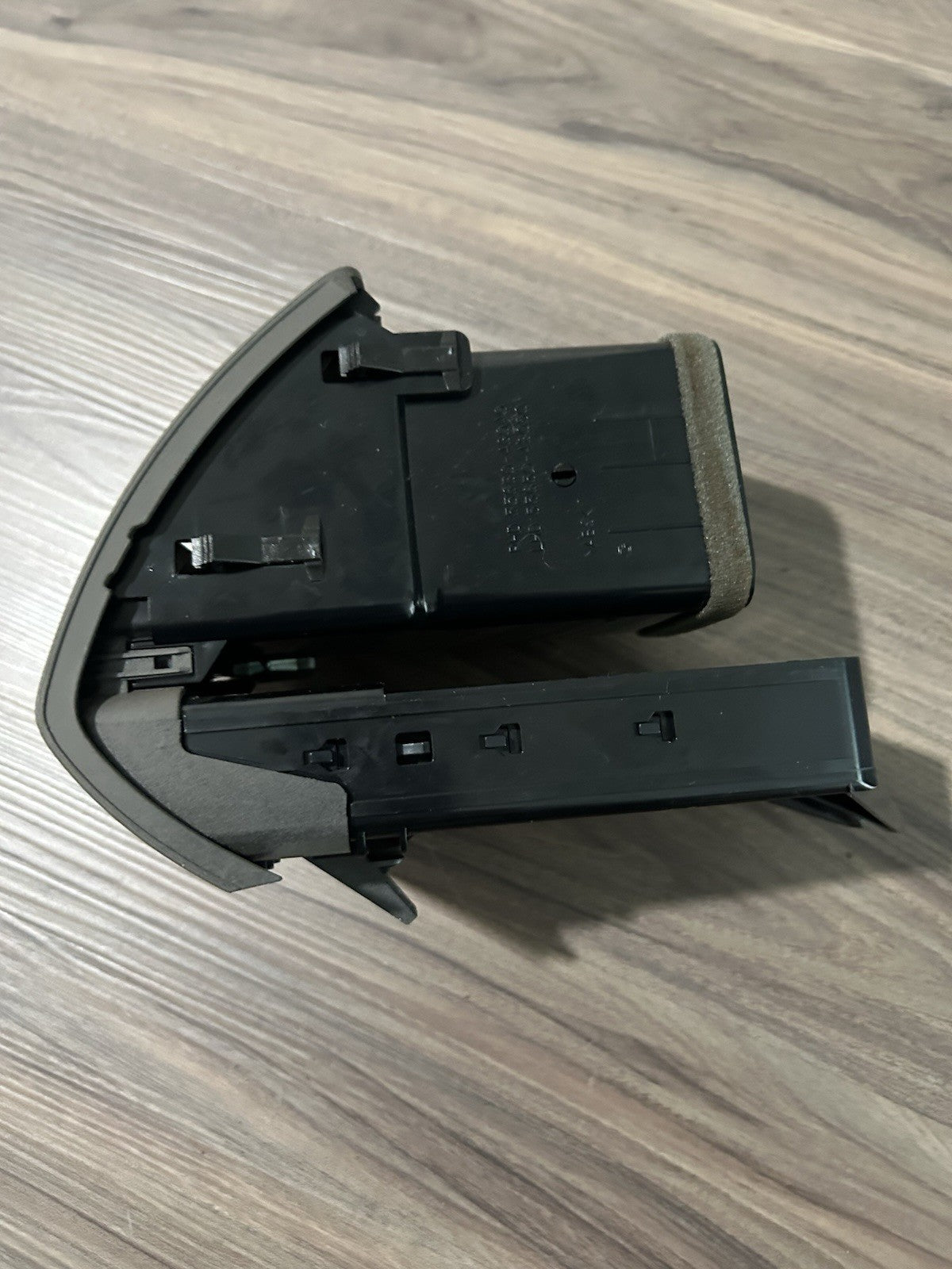 2004-2009 LEXUS RX330 RX350 Driver Side Cup Holder Left Dash Air Vent Tan USED