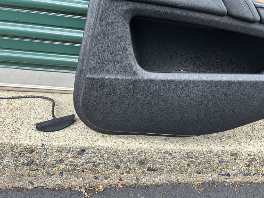 BMW E60/E61 5-Series Rear Right Door Panel Dakota Naturbraun 51427233332