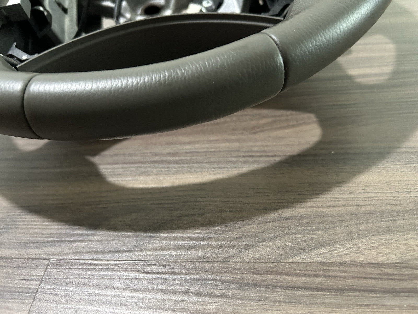 2008-11 2009 Camry XLE Steering Wheel 45103-06120 Gray w/Audio & Cruise Controls